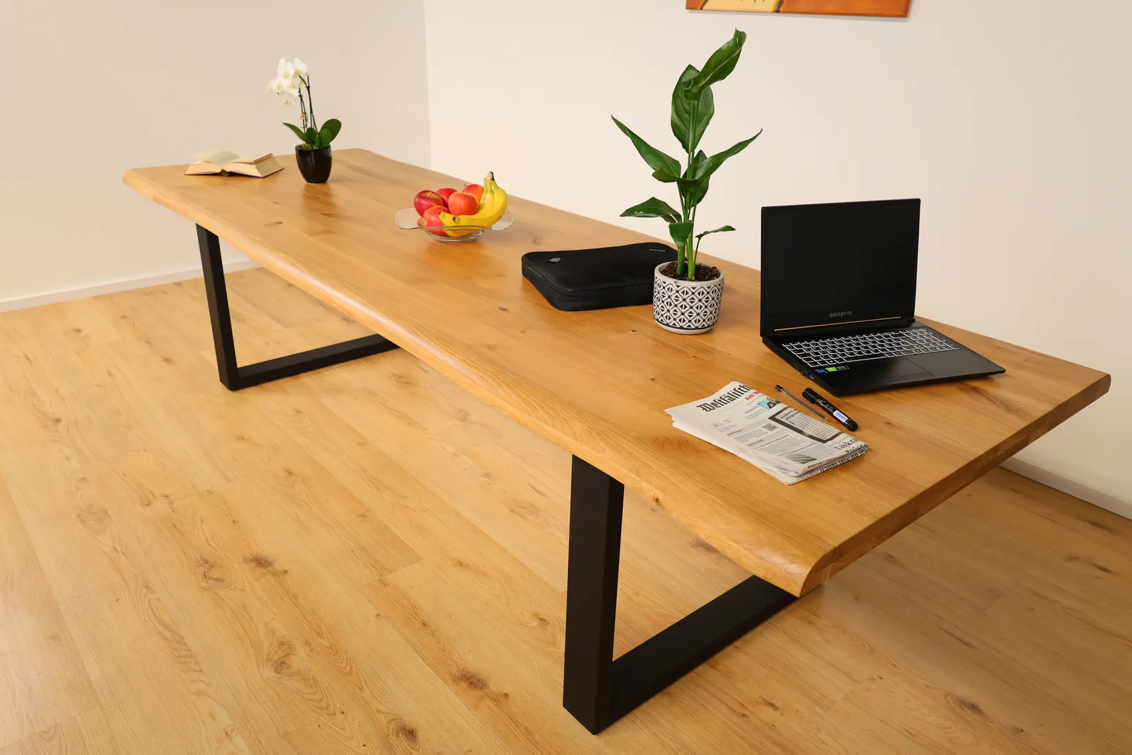 The Horizon XL Live-Edge European Oak Dining Table – product view 13