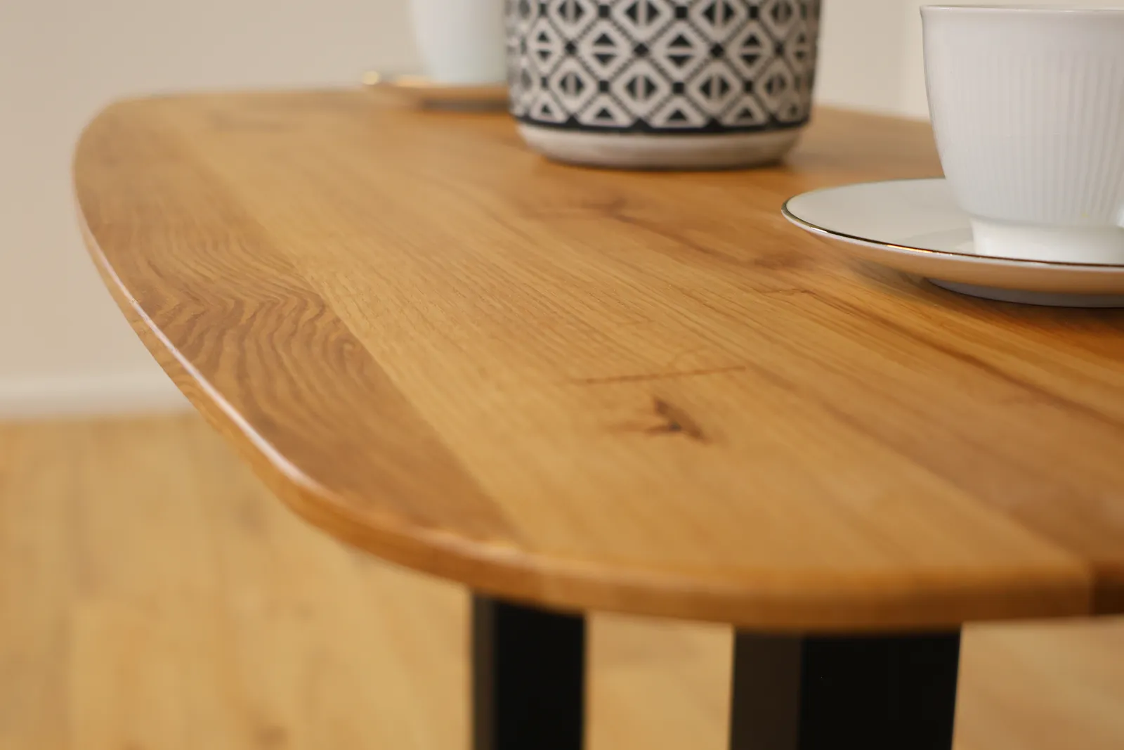 The Apex Mini European Oak Laptop Desk – product view 11