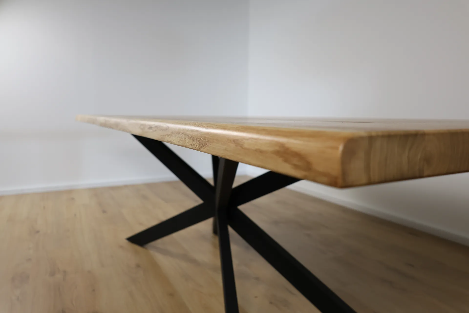 The Apex Beveled Rectangular European Oak Table with Spider Legs – product view 3