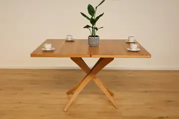 Multifunktionstisch Eiche Massiv – Couchtisch wird Esstisch – Produktansicht 8