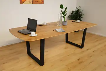 Boot Esstisch aus massiver Eiche 240×120 | Bootsform | Schweizer Kante | Arsam Möbel Manufaktur – Produktansicht 4