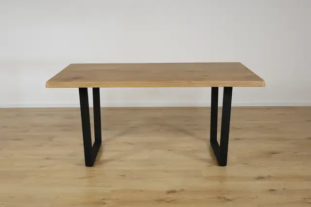 The Meridian 160cm Beveled European Oak Dining Table with Spider Base