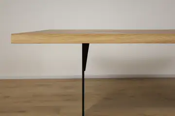 Live edge dining table made of solid oak 220 × 100 cm | 40 mm | Solid steel frame – product view 6