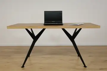 Esstisch Eiche 160 × 80 cm | Massivholz | Gerade Kante | Schwarzes Metallgestell – Produktansicht 2