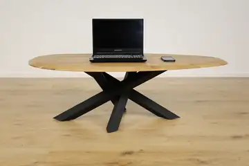 Coffee table made of solid oak in an organic shape – product view 2